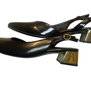 Naturalizer Shiny Black Slingback Heels with Gold Block Heel‎ size 9 NWT